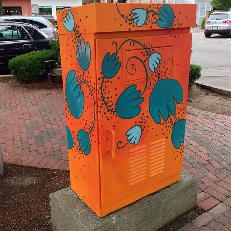 painting utility boxes